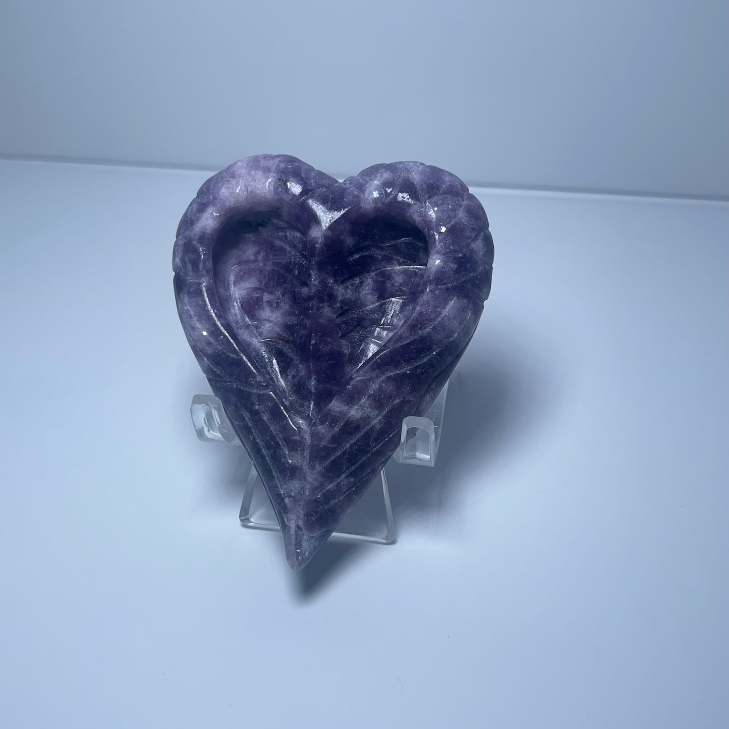 Dream Amethyst Heart Carving